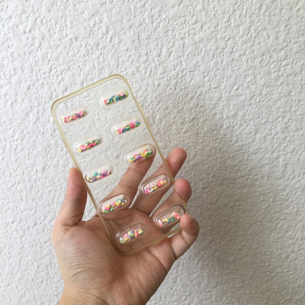 clear pill iphone 6/6s case